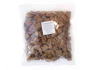 Щука (бабочка) холодного копчения: Гренки черные со вкусом сыра