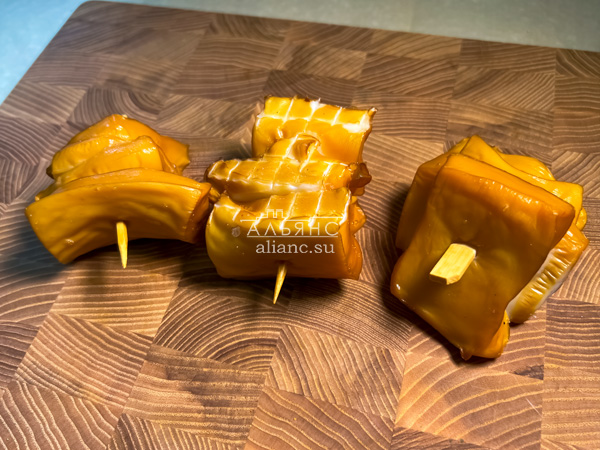 Шашлычок из кальмара х/к в Ново-Переделкино