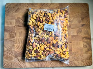 Икра сельди вяленая: Ореховая смесь ж/с Острая 