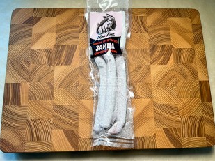 Колбаски МИНИ классические с/к (100 гр): Колбаски сыровяленые Mini Fuet 